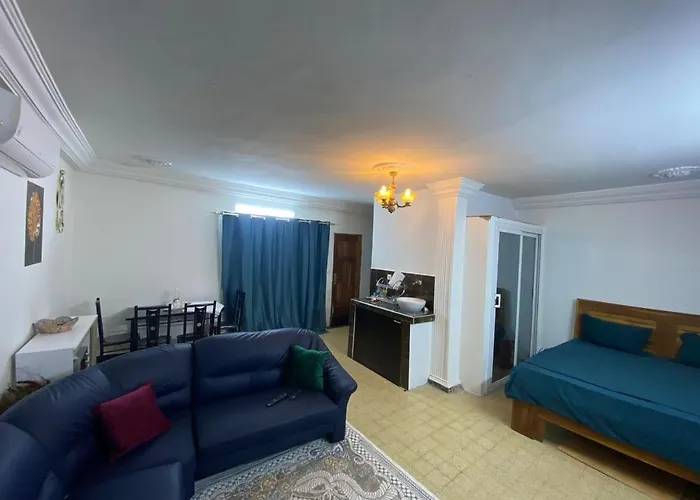 Studio Moderne Rue Marsat
