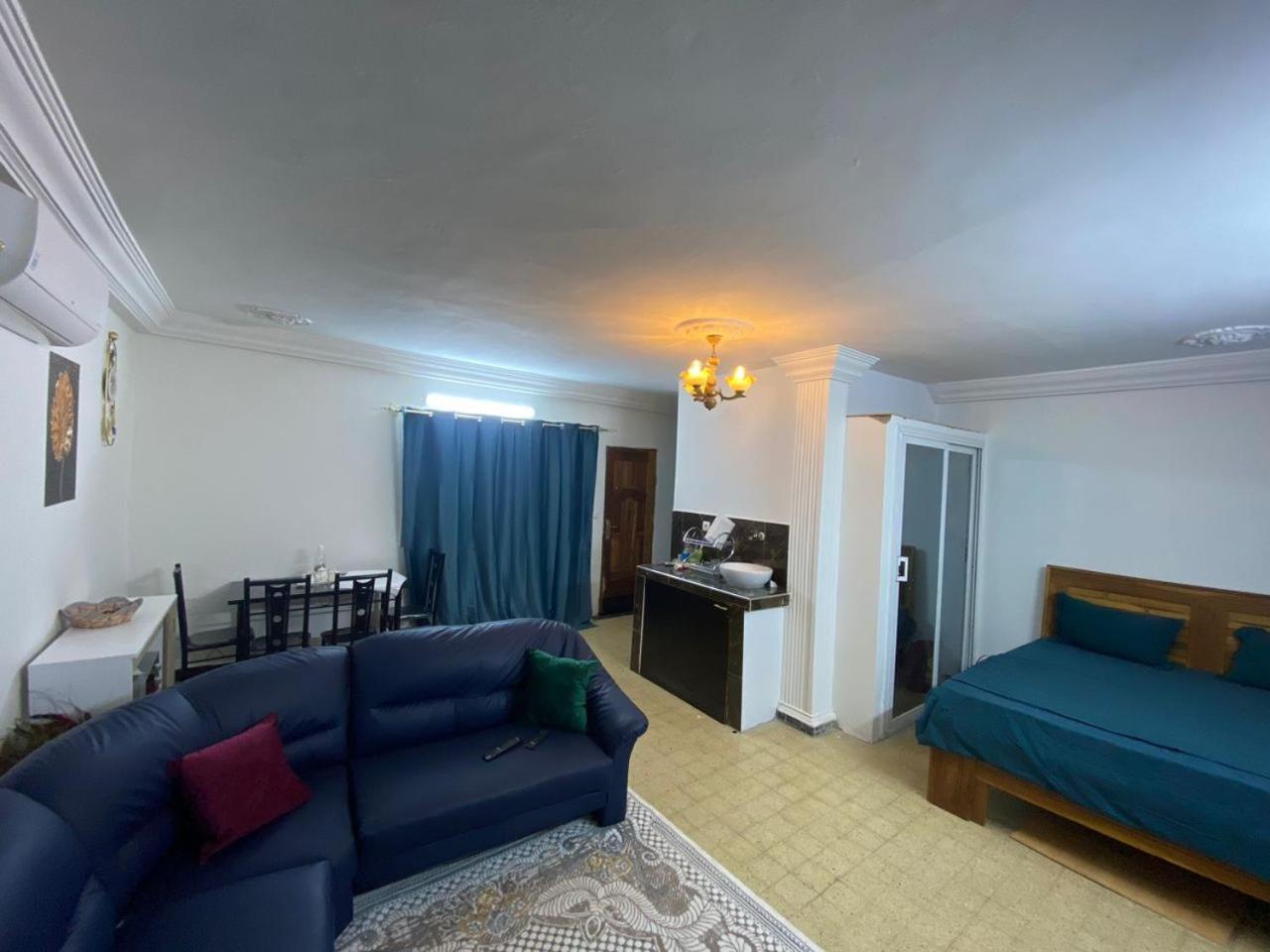 Moderne Rue Marsat Apartment